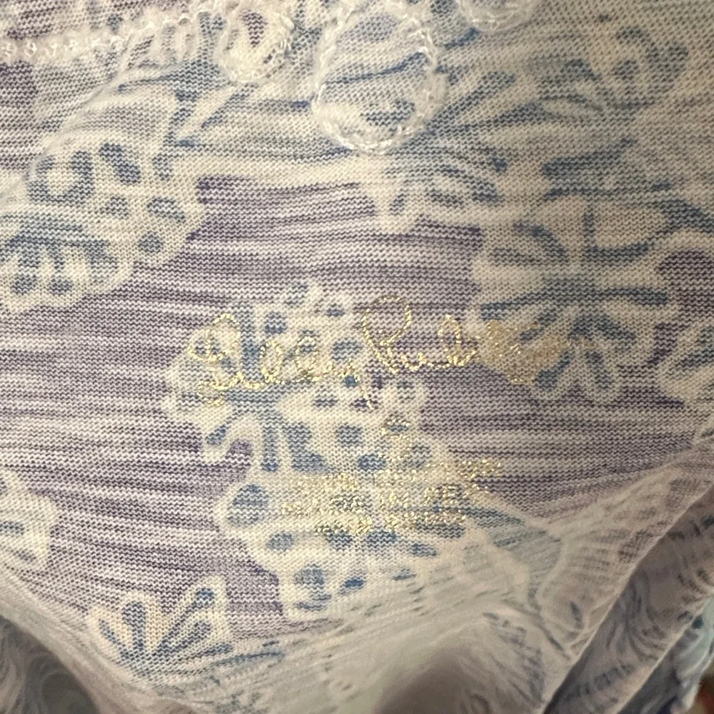 Lilly Pulitzer Blue and White Floral Top - Picture 2 of 2